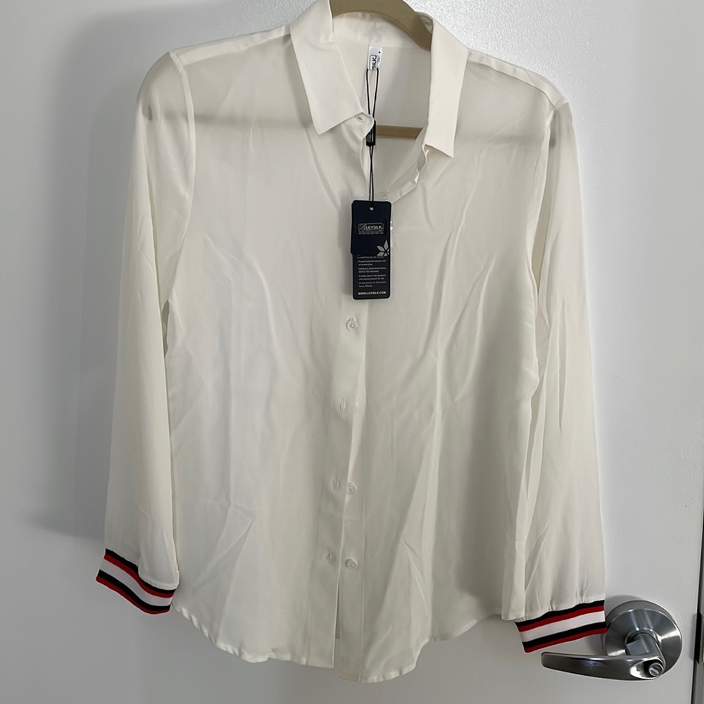 Chic mulberry silk shirt